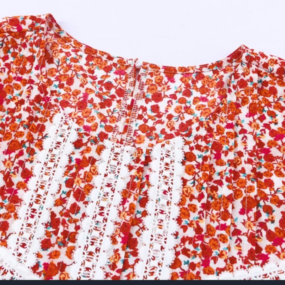 Summer 🌞Boutique boho 🌷 Red Floral lace top - Picture 5 of 6